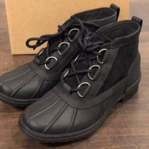 Black UGG Heather Boot